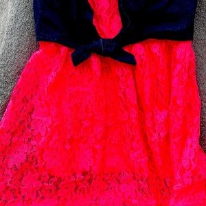 Girls dress